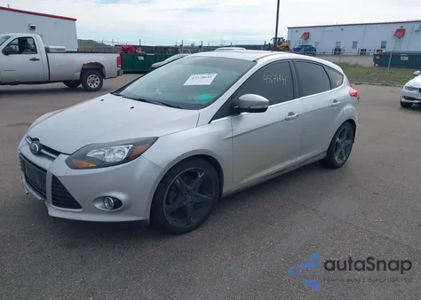 2013 Ford Focus Titanium z USA, uszkodzony, nr VIN 1FADP3N29DL194224